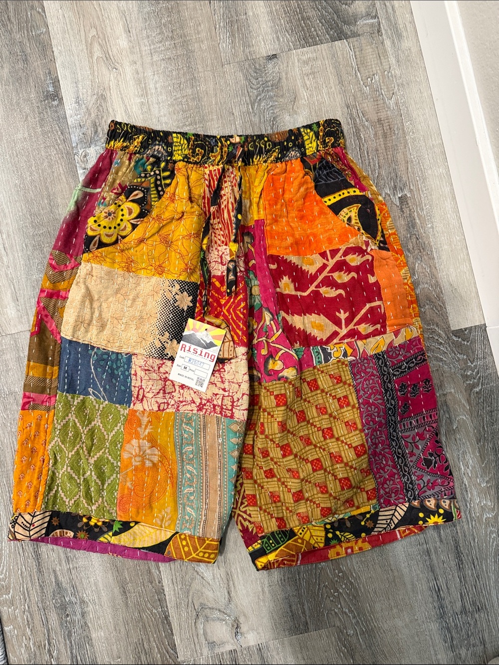 NWT Riding International Multicolor Patchwork kantha Cotton Shorts sz m